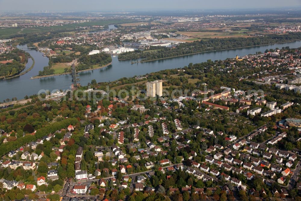 Aerial photograph Mainz - View of Mainz and the course of the Rhine in the state of Rhineland-Palatinate. Mainz is state capitol and largest city of Rhineland-Palatinate. View of the city centre from the Northwest