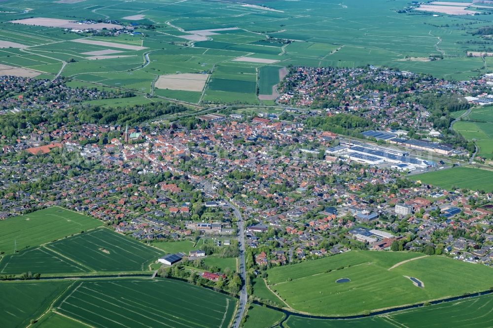 Aerial image Meldorf - City view of in Meldorf in the state Schleswig-Holstein