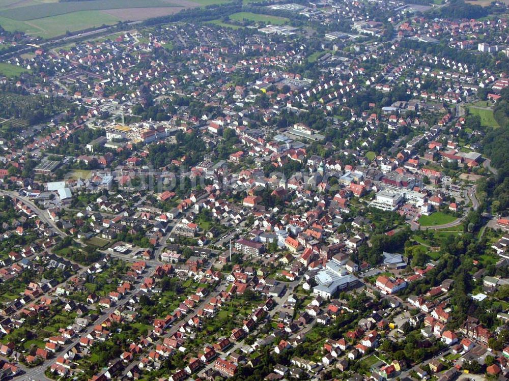 Aerial photograph Melle (Niedersachsen) - Die zentrale Lage im nordwestdeutschen Städtedreieck Osnabrück-Bielefeld-Münster macht Melle zu einem interessanten Wirtschaftsstandort.