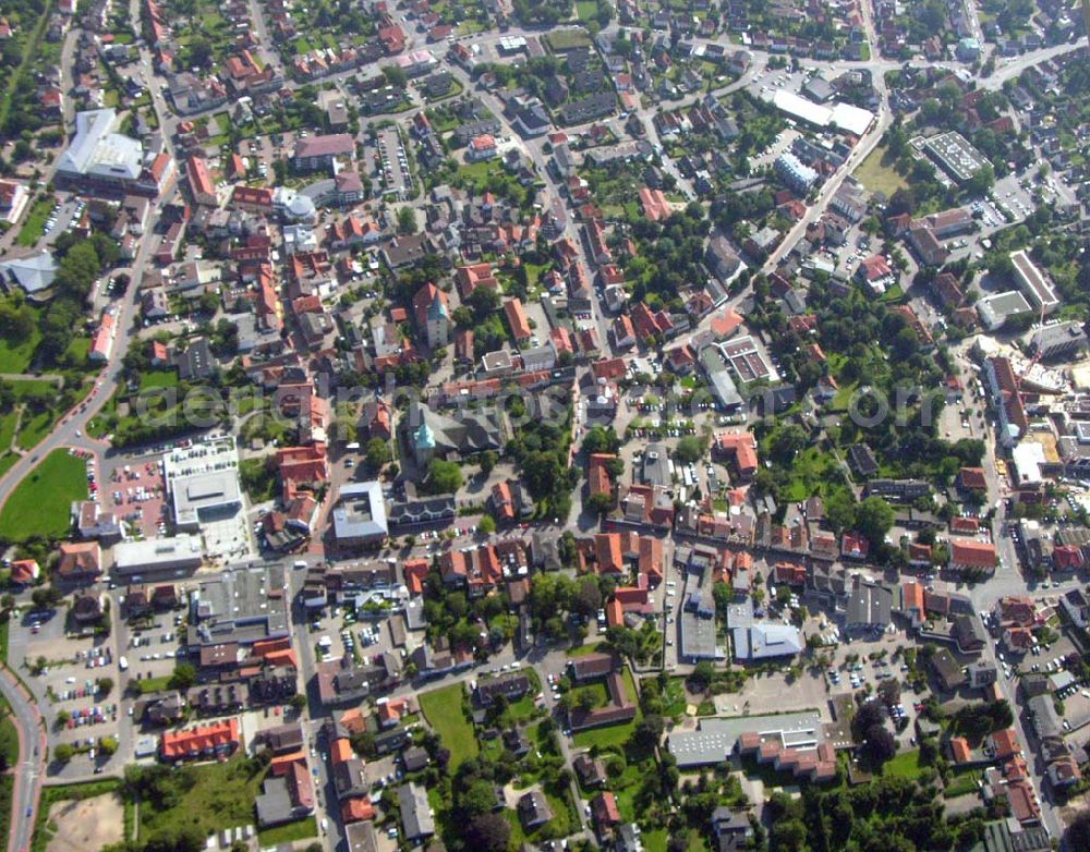 Aerial photograph Melle (Niedersachsen) - Die zentrale Lage im nordwestdeutschen Städtedreieck Osnabrück-Bielefeld-Münster macht Melle zu einem interessanten Wirtschaftsstandort.