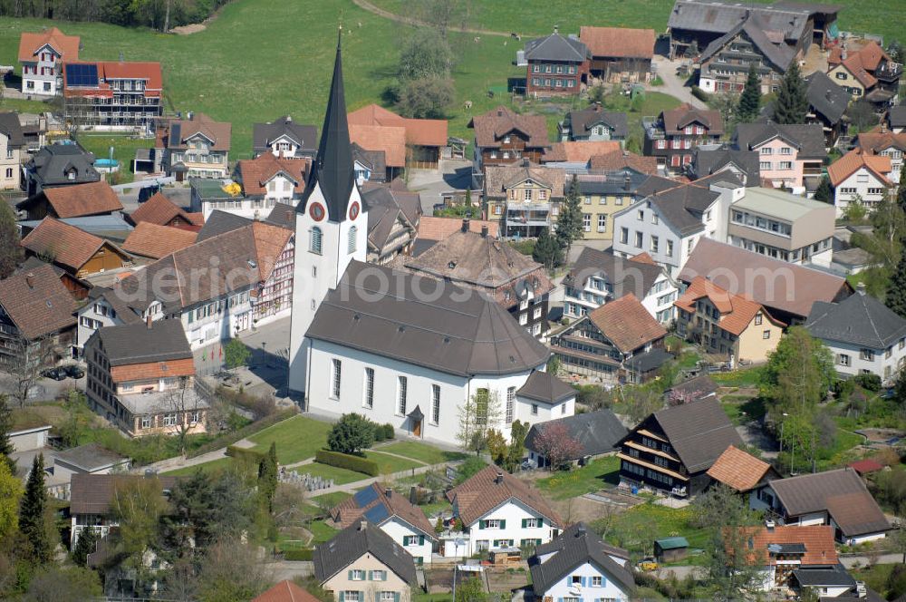 Aerial photograph Mogelsberg - Blick auf den Kurort Mogelsberg mit paritätische Kirche. Kontakt: Gemeindeverwaltung, Lettenstrasse 3, 9122 Mogelsberg, Tel. +41 (0)71 3756030, Fax +41 (0)71 3741525, E-Mail: gemeinde@mogelsberg.ch; Kontakt: Evang.-ref. Pfarramt, Pfarrer Konrad Menet, Sandbüelstrasse 5, 9122 Mogelsberg, Tel. +41 (0)71 3742809, Fax: +41 (0)71 3742809