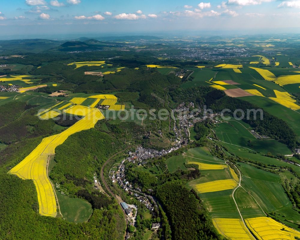 Aerial photograph Monreal - City view from Monreal in the state Rhineland-Palatinate