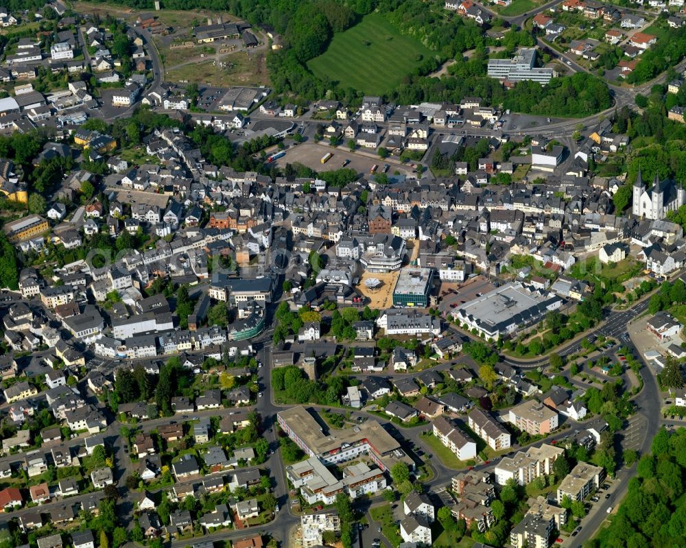 Aerial photograph Montabaur - View of the town of Montabaur in the state Rhineland-Palatinate. The official tourist resort is the seat of administration of the county district of Westerwald. The town is an economic centre of the region and know for its castle and train station