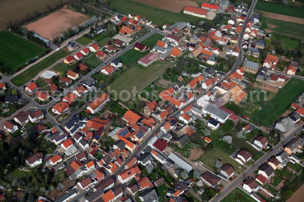 Nack from the bird's eye view: City view of Nack, a locality in the district Alzey-Worms in the state of Rhineland-Palatinate. The village belongs to the municipality of Alzey-Land