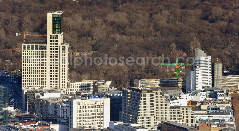 Aerial photograph Berlin - Stadtansicht mit dem neu errichteten Hochhaus Zoofenster in der City West in Charlottenburg am Bahnhof ZOO. Das die Skyline West wie das Europacenter prägende Hochhausprojekt mit 118 Meter Höhe wird neben Einzelhandelsläden in den unteren Geschossen hauptsächlich ein Hotel der Marke Waldorf-Astoria beherbergen und soll Ende 2011 durch die ALPINE Bau fertiggestellt werden. City view with the newly constructed high-rise Zoofenster in the City West train station Charlottenburg ZOO.