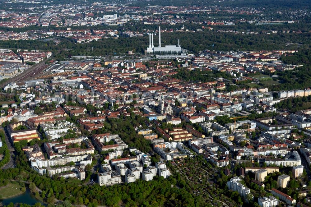 München from the bird's eye view: Partial city view of Sendling with Heizkraftwerk Sued in the urban area in Munich in the state Bavaria, Germany