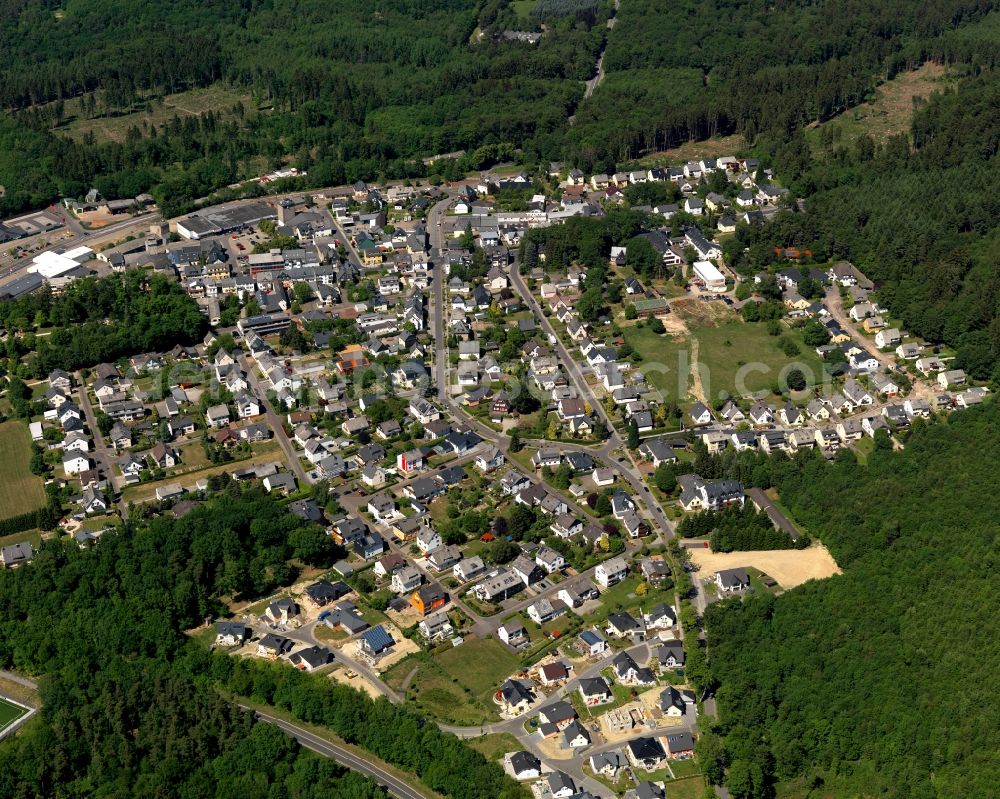 Emmelshausen from above - View of the East of the town of Emmelshausen in the state of Rhineland-Palatinate. The town is an official spa resort in the county district of Rhine-Hunsrueck, surrounded by fields, meadows and forest. The East of the town centre includes residential areas