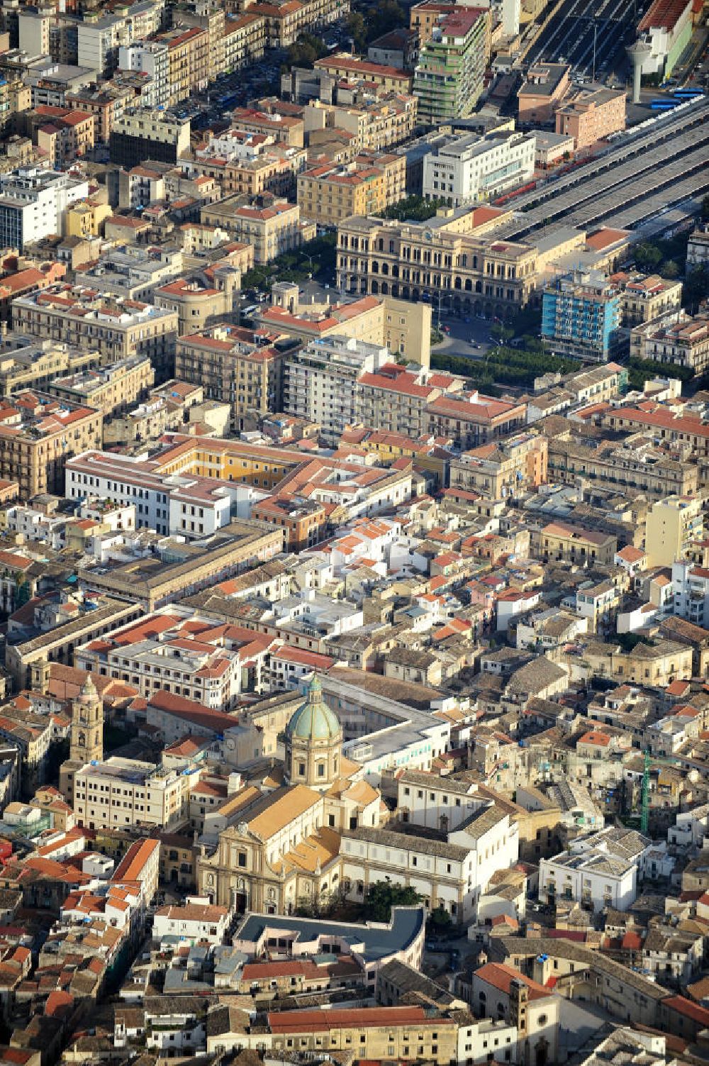 Aerial image Palermo Sizilien - View from the Church Chiesa del Gesù or Casa Professa into the direction Palermo Centrale railway station at Sicily in Italy