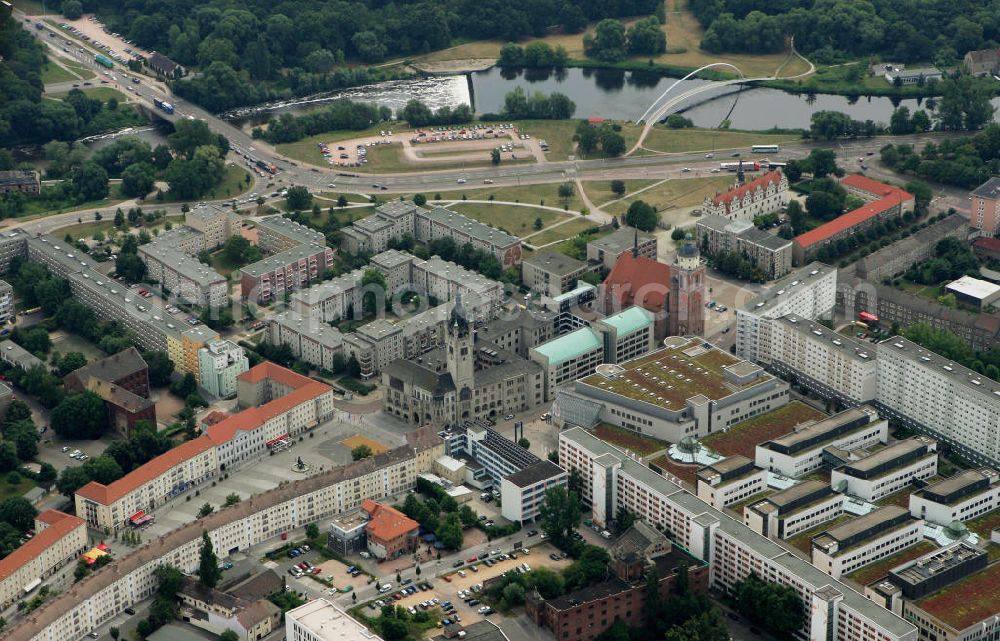 Dessau - Roßlau from the bird's eye view: Stadtansicht vom Gelände des Rathauses an der Zerbster Straße mit dem Rathauscenter und der Tiergartenbrücke über die Mulde. City View from the site of the town hall at the Zerbst road with the Town Hall Center and the zoo bridge over the Mulde.