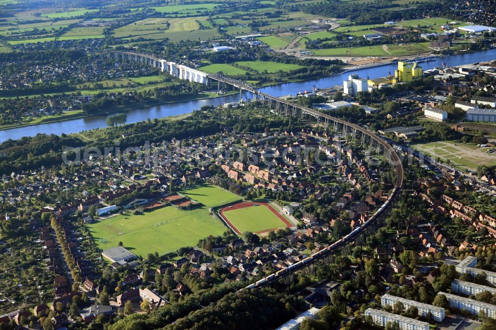 Aerial image Rendsburg - Cityscape of Rendsburg with the route of the railway viaduct and the Transporter Bridge Rendsburg in the state of Schleswig-Holstein