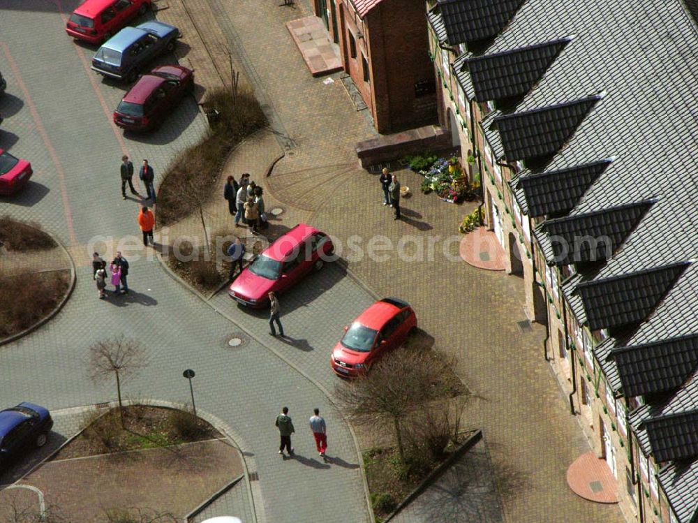 Rottleberode from the bird's eye view: Rottleberode liegt im Landkreis Sangerhausen, an der westlichen Grenze des Landes Sachsen-Anhalt, am Rande des Südharzes, im Tal der Thyra. Der kleine Ort hat 1.813 Einwohner. Gemeinde Rottleberode, Hüttenhof 1, 06548 Rottleberode, Tel.: 034653 - 2 72, Fax: 034653 - 4 50