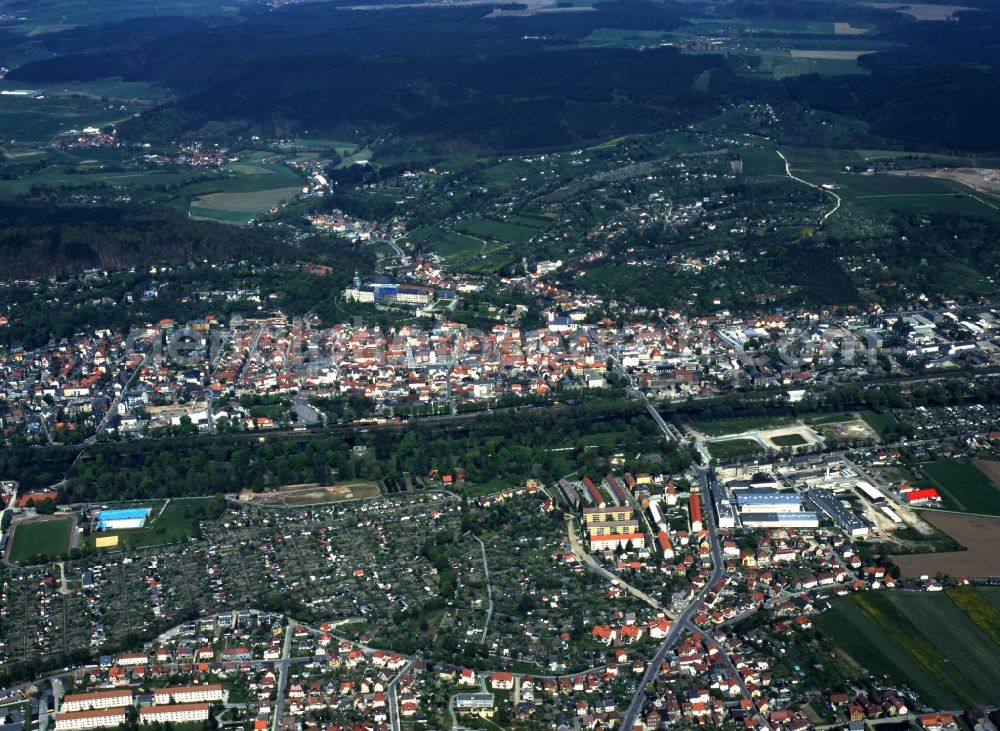 Rudolstadt from above - Rudolstadt in Thuringia is located on the Saale. The major attraction of the historic city is the former residence Heidecksburg in which the Thuringian State Museum is housed. Below the castle dominates the town church of St. Andrew from the sea of the old town