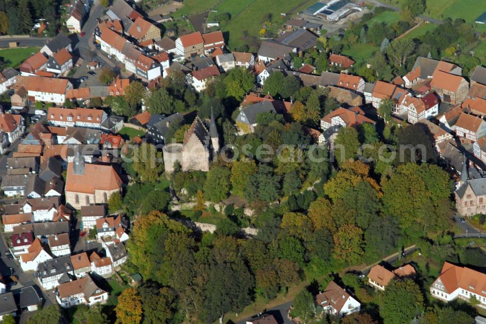 Aerial photograph Schweinsberg - Blick auf Schweinsberg als Stadtteil von Stadtallendorf. Diese ist eine hessische Mittelstadt im Landkreis Marburg-Biedenkopf, die 18 km östlich von Marburg liegt.