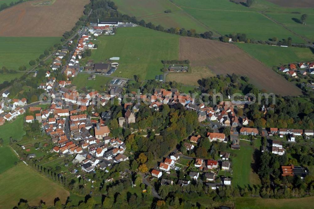 Aerial photograph Schweinsberg - Blick auf Schweinsberg als Stadtteil von Stadtallendorf. Diese ist eine hessische Mittelstadt im Landkreis Marburg-Biedenkopf, die 18 km östlich von Marburg liegt.