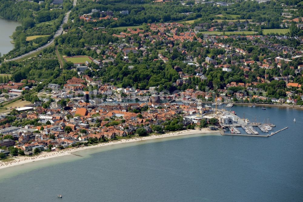 Eckernförde from the bird's eye view: City view of the city area of Eckernfoerde and its surroundings at the coastline of the baltic sea in the state Schleswig-Holstein