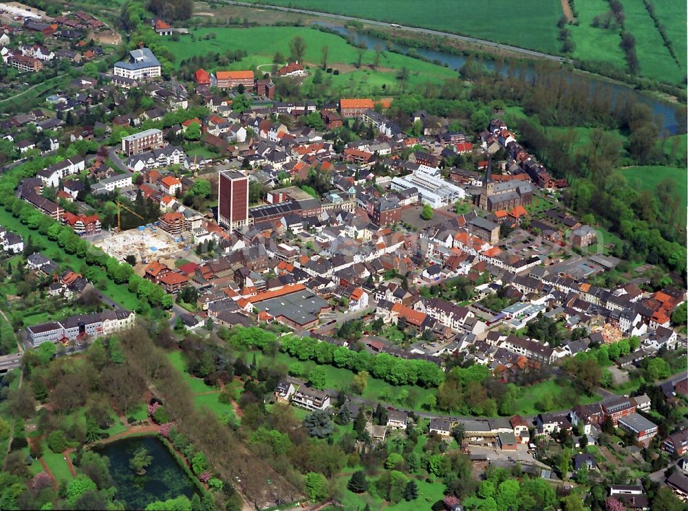 Aerial image Rheinberg - Cityscape from the city center of downtown Rheinberg in the state Nordhrhein-Westphalia