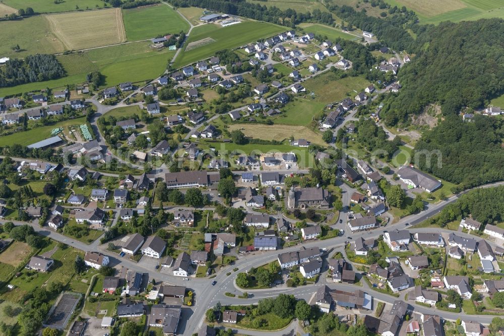 Hallenberg Hesborn from above - Cityscape of the district Hesborn in the city Hallenberg in the state of North Rhine-Westphalia