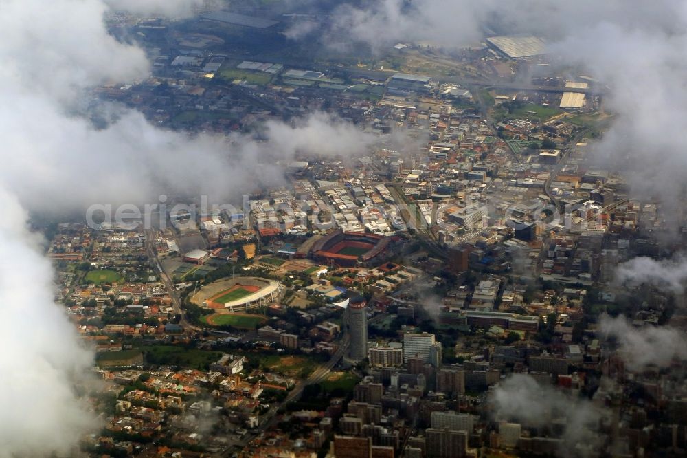 Johannesburg from the bird's eye view: District New Doornfontein with Bertrams Stadium and Ellis Park Stadium in the city in Johannesburg in Gauteng, South Africa