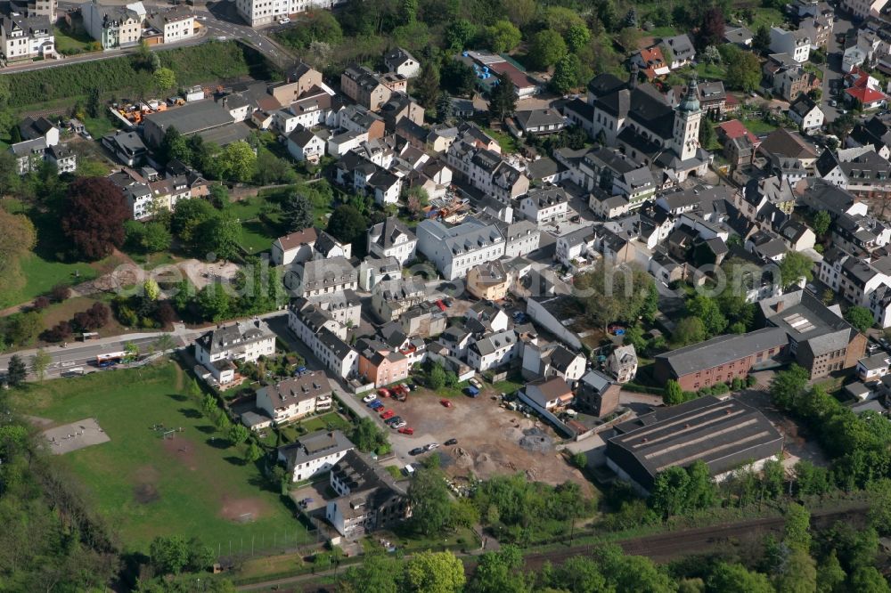 Koblenz from the bird's eye view: View of the Horchheim part in Koblenz in the state of Rhineland-Palatinate. The city parts - like Horchheim - are located on the right riverbank and partly wooded or surrounded by forest, hills and nature. Horchheim is characterised by several historic buildings and residential homes