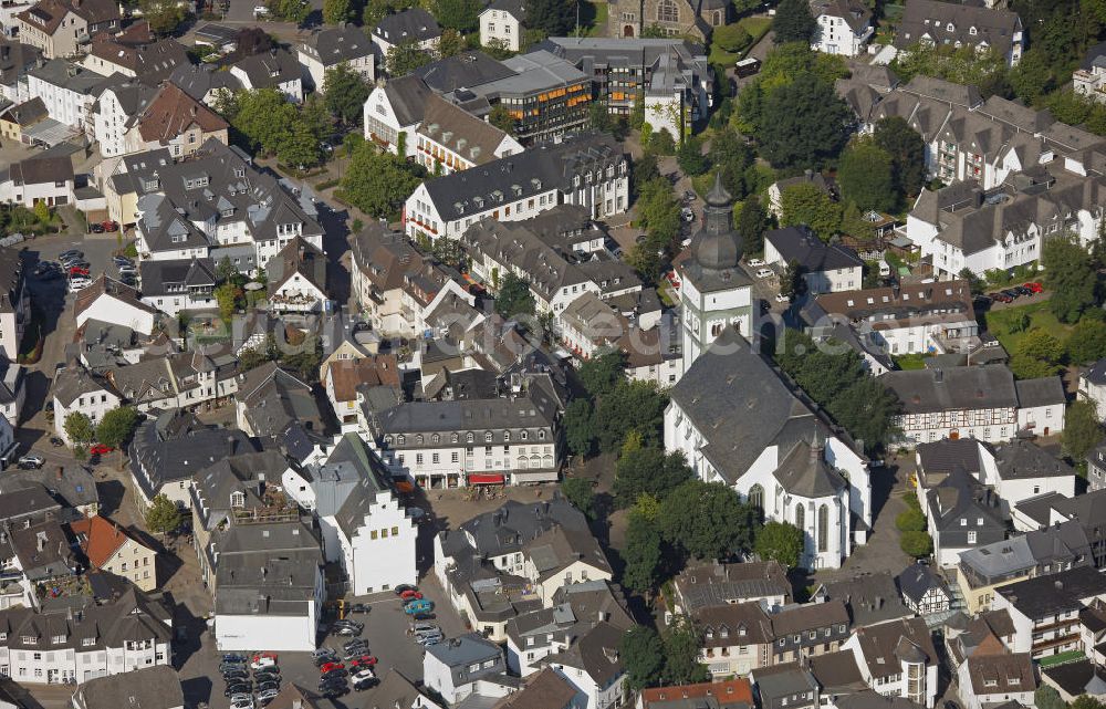 Aerial photograph Attendorn - Stadtansicht vom Stadtzentrum Attendorn in Nordrhein-Westfalen. City view from the city center Attendorn in North Rhine-Westphalia