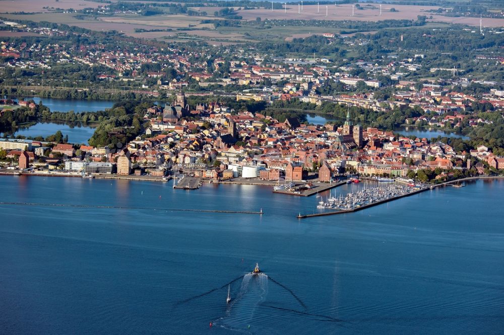 Aerial photograph Stralsund - City view from the city center of Stralsund in Mecklenburg - Western Pomerania