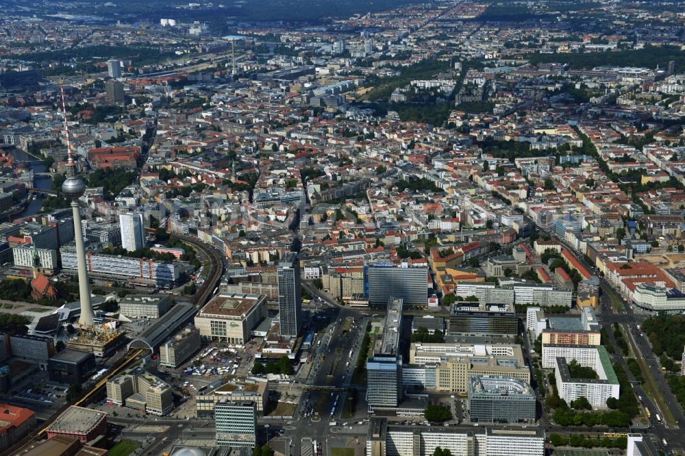 Berlin Mitte from the bird's eye view: City view from the town center east at Alexanderplatz in Mitte district of Berlin