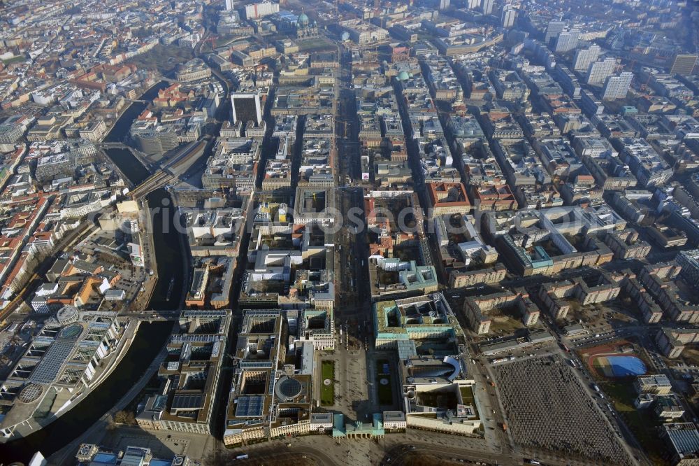 Berlin from the bird's eye view: Cityscape Downtown East Berlin and the Brandenburg Gate, Unter den Linden in Berlin