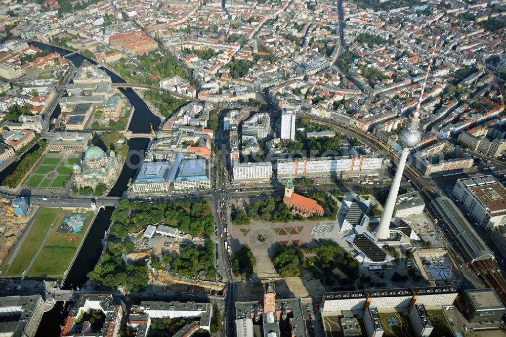 Aerial photograph Berlin - City view from the center of the federal capital of East Berlin