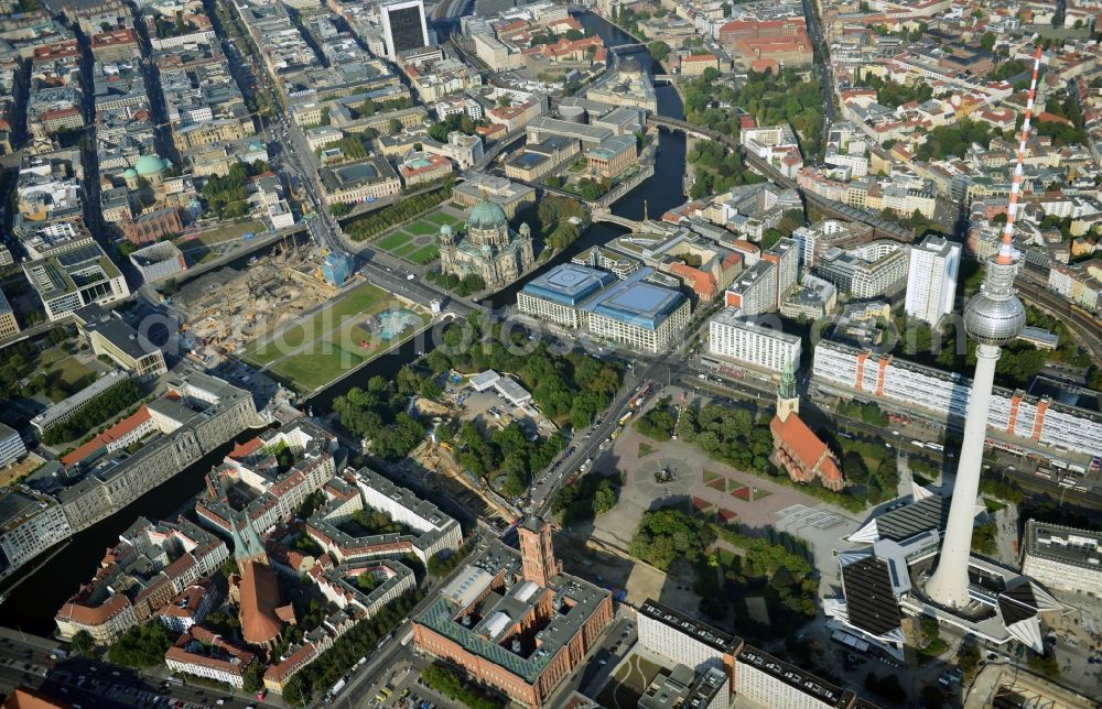 Aerial image Berlin - City view from the center of the federal capital of East Berlin