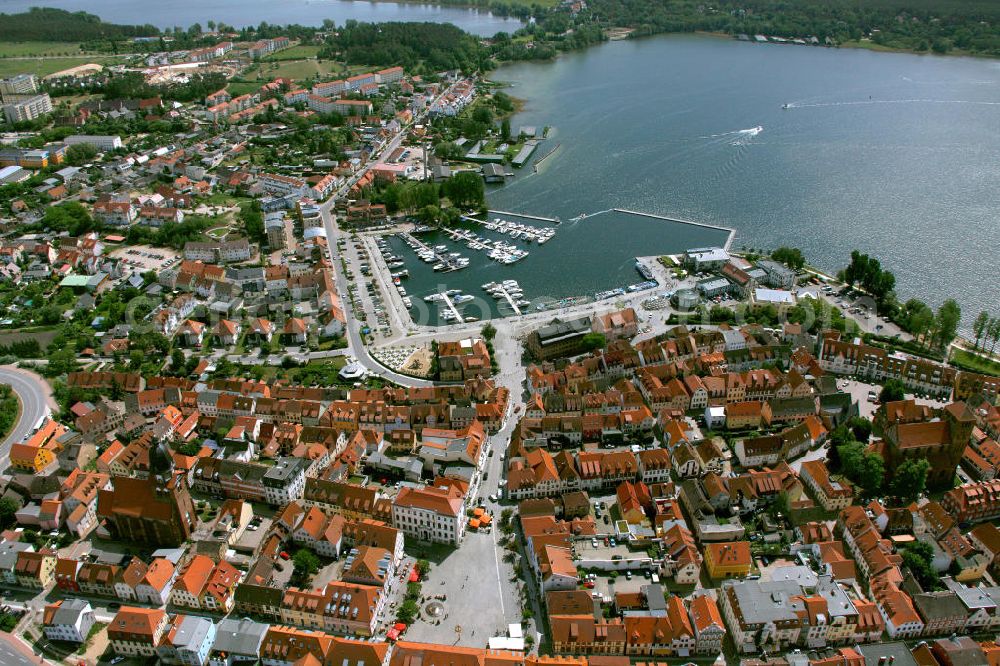 Waren / Müritz from above - Stadtansicht vom Stadtzentrum und der Warener Altstadt an der Marina zur Müritz in Mecklenburg-Vorpommern. City view from the city center and the old town Waren.