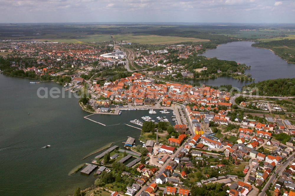 Aerial image Waren / Müritz - Stadtansicht vom Stadtzentrum und der Warener Altstadt an der Marina zur Müritz in Mecklenburg-Vorpommern. City view from the city center and the old town Waren.