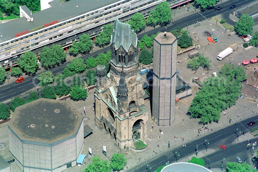 Aerial photograph Berlin - View Cityscape from the city center in the Charlottenburg district of western Berlin