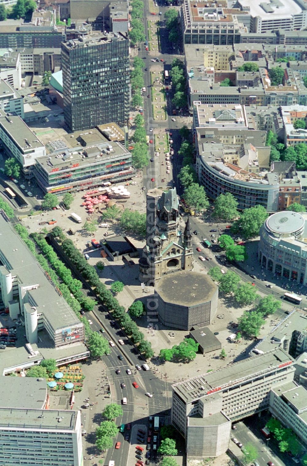 Aerial photograph Berlin - View Cityscape from the city center in the Charlottenburg district of western Berlin