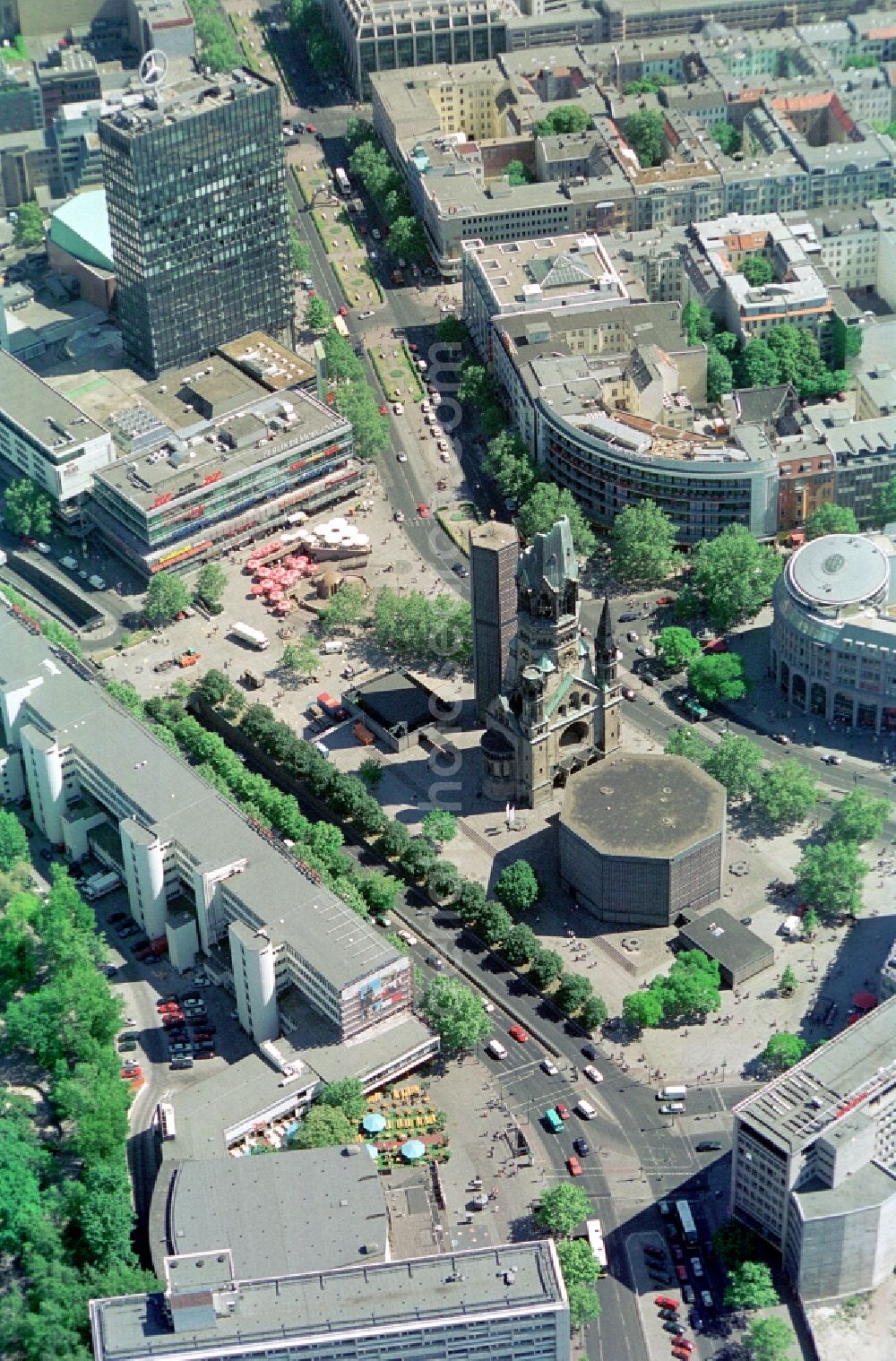 Aerial photograph Berlin - View Cityscape from the city center in the Charlottenburg district of western Berlin