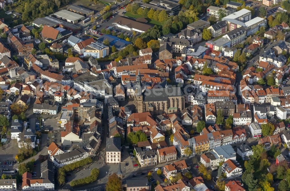 Aerial photograph Sankt Wendel - City view of the city center with the church Wendalinusbasilika - Sankt Wendel in Saarland