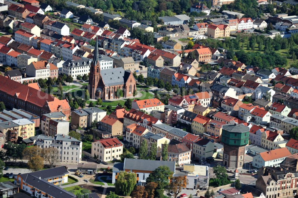 Staßfurt from the bird's eye view: Cityscape of Stassfurt with the St. Peter´s church and the water tower in Saxony-Anhalt