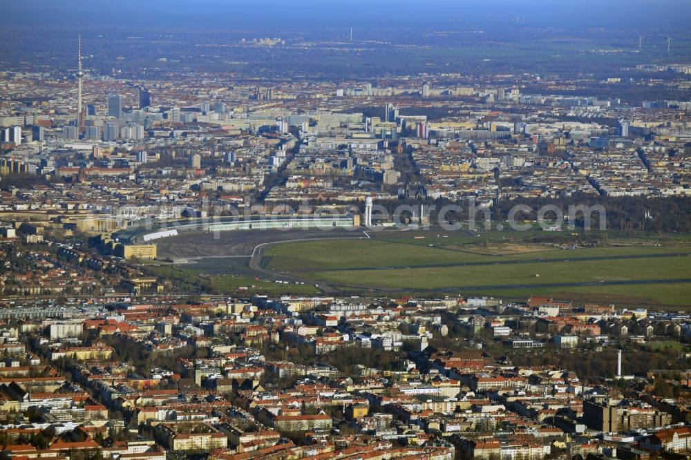 Berlin Tempelhof from the bird's eye view: View of the disused airport Berlin - Tempelhof