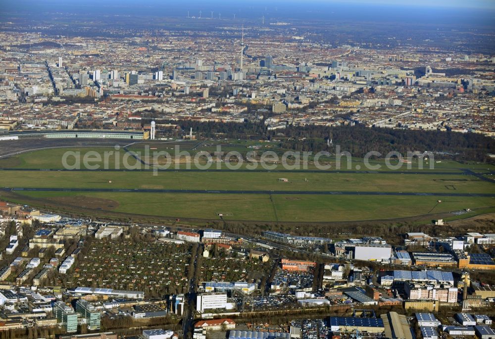 Aerial photograph Berlin Tempelhof - View of the disused airport Berlin - Tempelhof