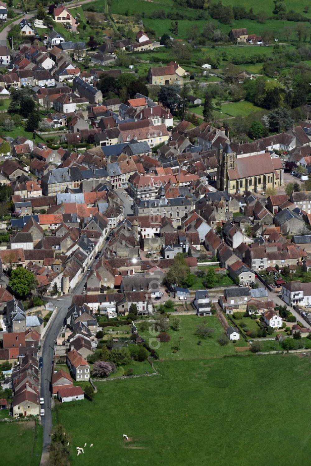 Tannay from the bird's eye view: City view of Tannay with Church Eglise Saint-Leger de Tannay in Bourgogne Franche-Comte, France