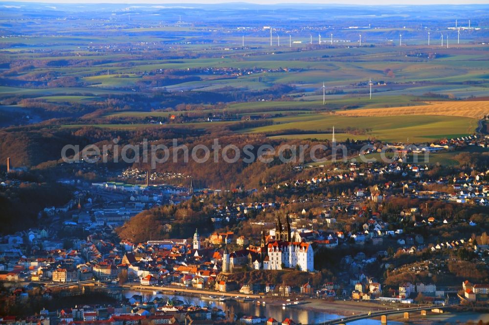 Meißen from the bird's eye view: City view on the river bank of the River Elbe in Meissen in the state Saxony, Germany