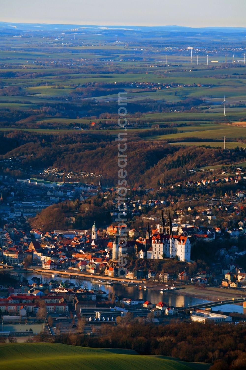 Aerial image Meißen - City view on the river bank of the River Elbe in Meissen in the state Saxony, Germany