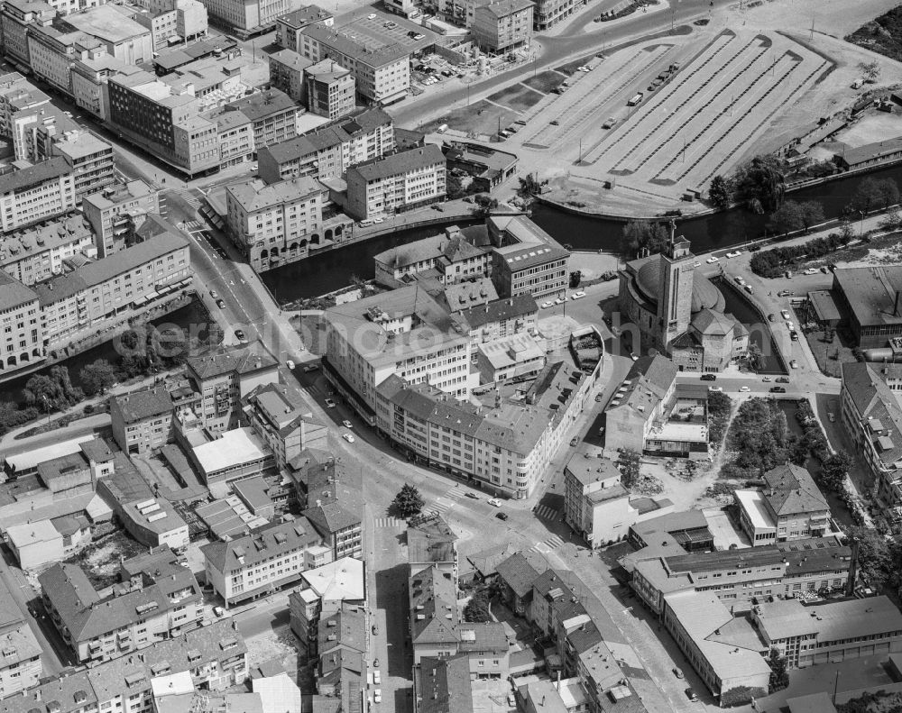 Aerial photograph Pforzheim - City view on the river bank of Enz in Pforzheim in the state Baden-Wuerttemberg, Germany