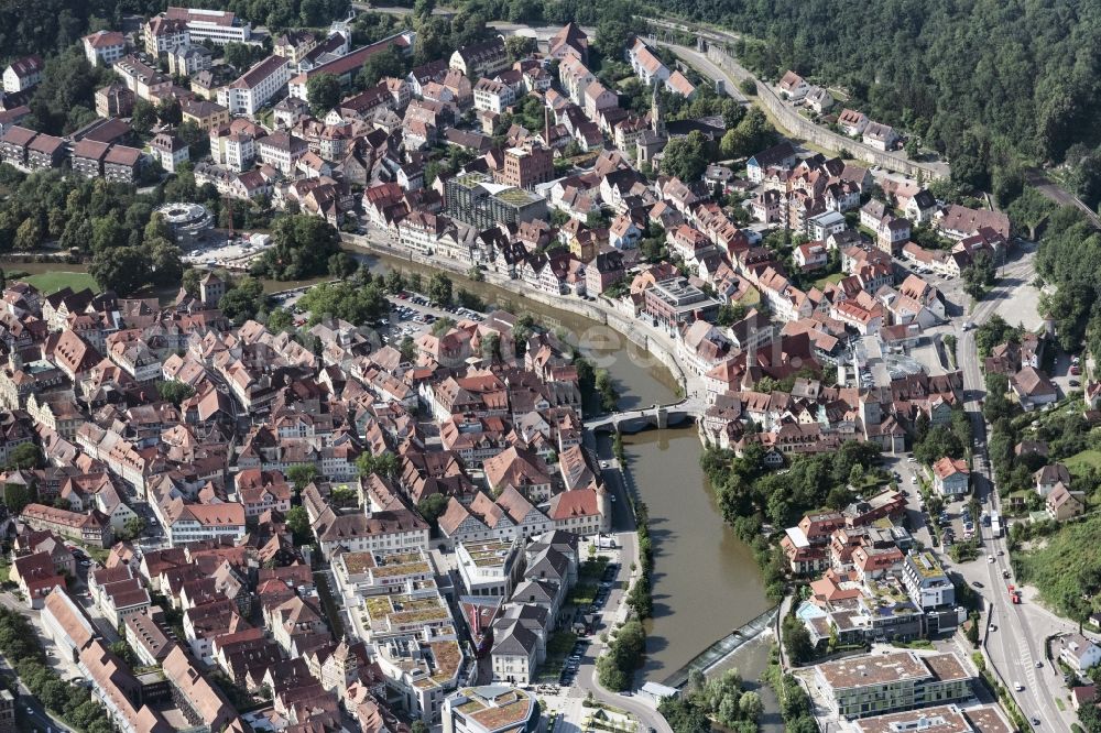 Schwäbisch Hall from the bird's eye view: City view on the river bank Kocher in Schwaebisch Hall in the state Baden-Wurttemberg, Germany