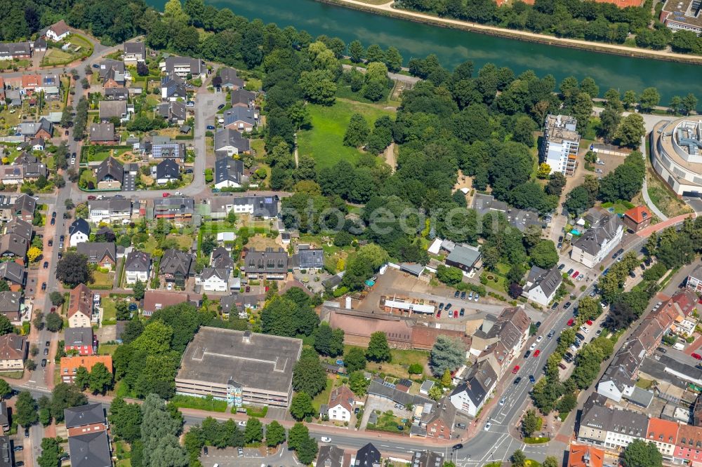 Aerial photograph Dorsten - City view on the river bank of Lippe in Dorsten in the state North Rhine-Westphalia, Germany