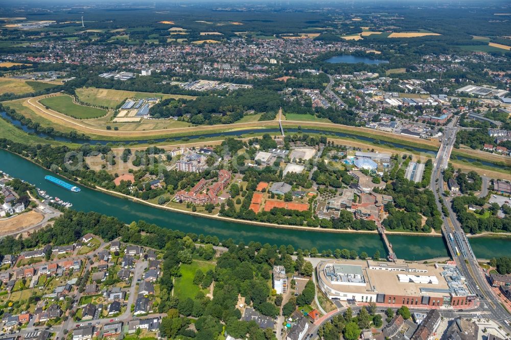 Aerial image Dorsten - City view on the river bank of Lippe in Dorsten in the state North Rhine-Westphalia, Germany