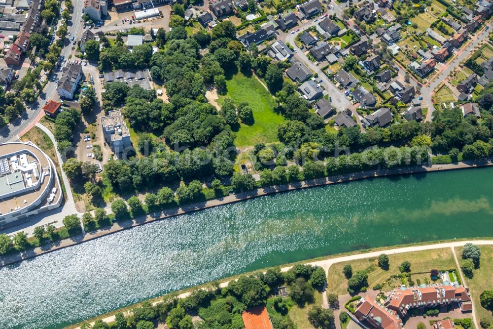 Aerial photograph Dorsten - City view on the river bank of Lippe in Dorsten in the state North Rhine-Westphalia, Germany