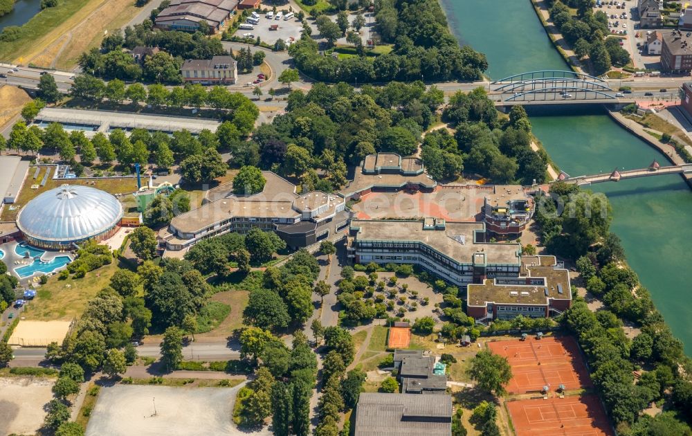 Dorsten from the bird's eye view: City view on the river bank of Lippe in Dorsten in the state North Rhine-Westphalia, Germany