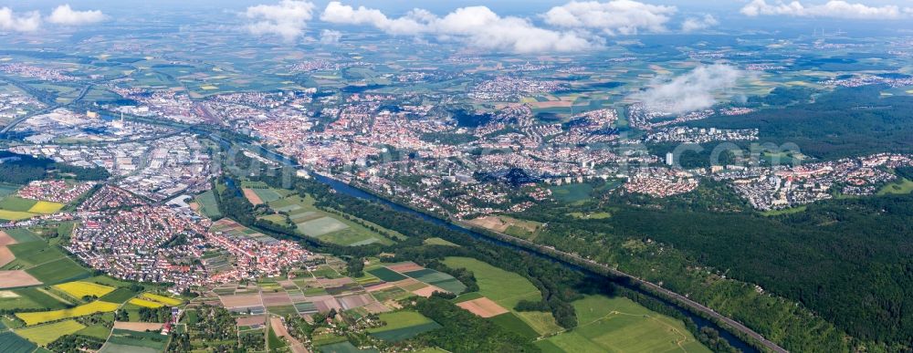 Aerial photograph Schweinfurt - City view on the river bank of the Main river in Schweinfurt in the state Bavaria, Germany