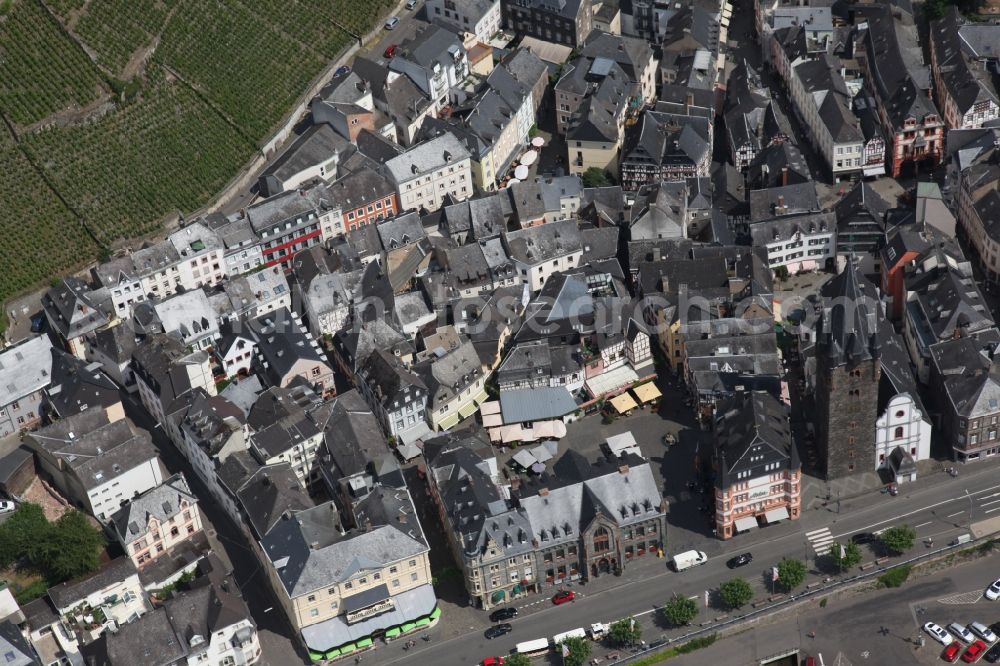 Aerial image Bernkastel-Kues - City view on the river bank of the river Mosel in Bernkastel-Kues in the state Rhineland-Palatinate, Germany. Historic city center on the Gestade