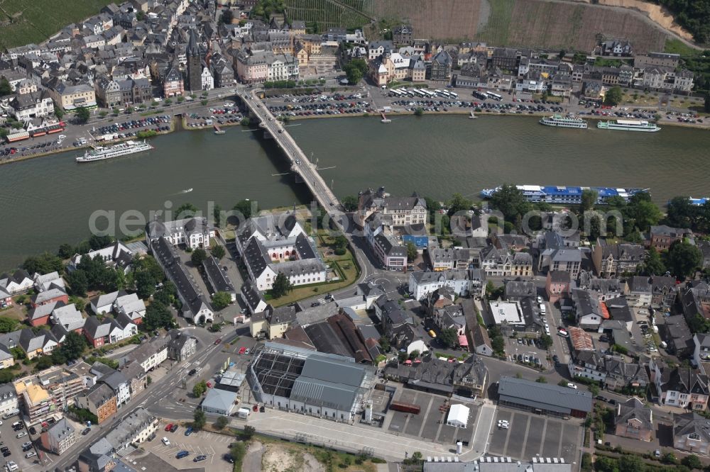 Aerial image Bernkastel-Kues - City view on the river bank of the river Mosel in Bernkastel-Kues in the state Rhineland-Palatinate, Germany. Over the Mosel leads a road bridge